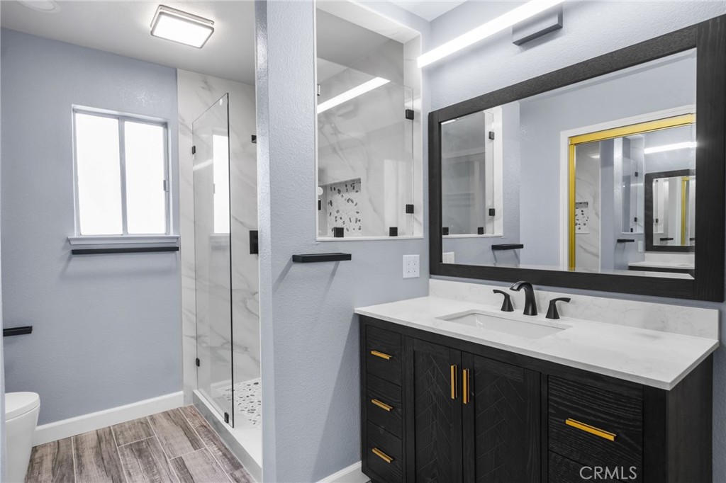 869 Redlands Ct, Merced, CA 95348