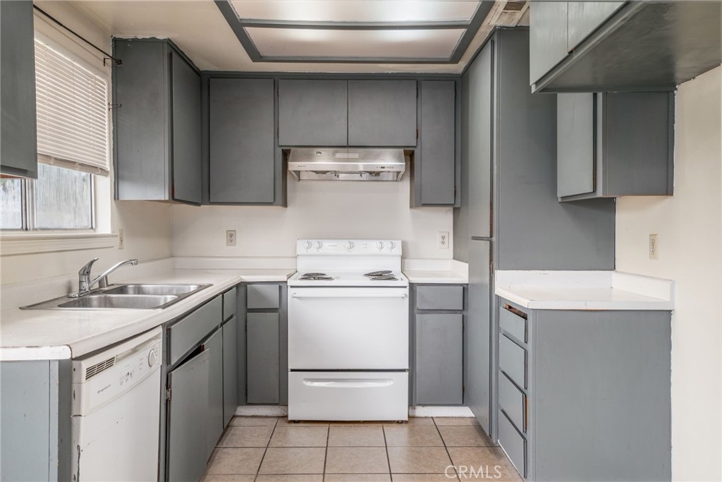 1551 Little Rock Ct, Merced, CA 95348