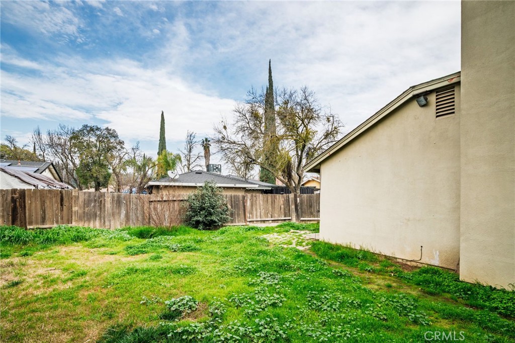 1551 Little Rock Ct, Merced, CA 95348