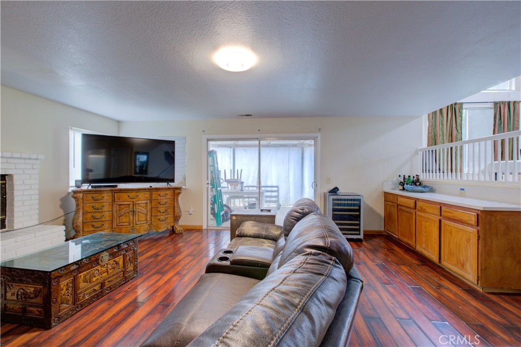 814 Casa Ct, Los Banos, CA 93635