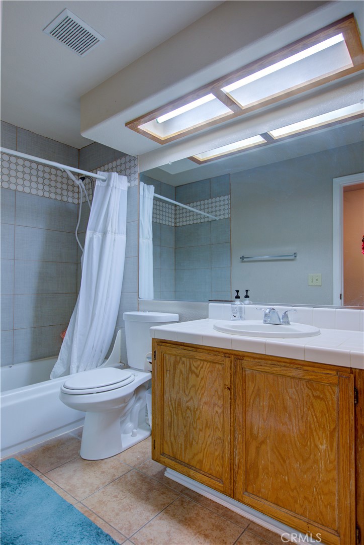 814 Casa Ct, Los Banos, CA 93635