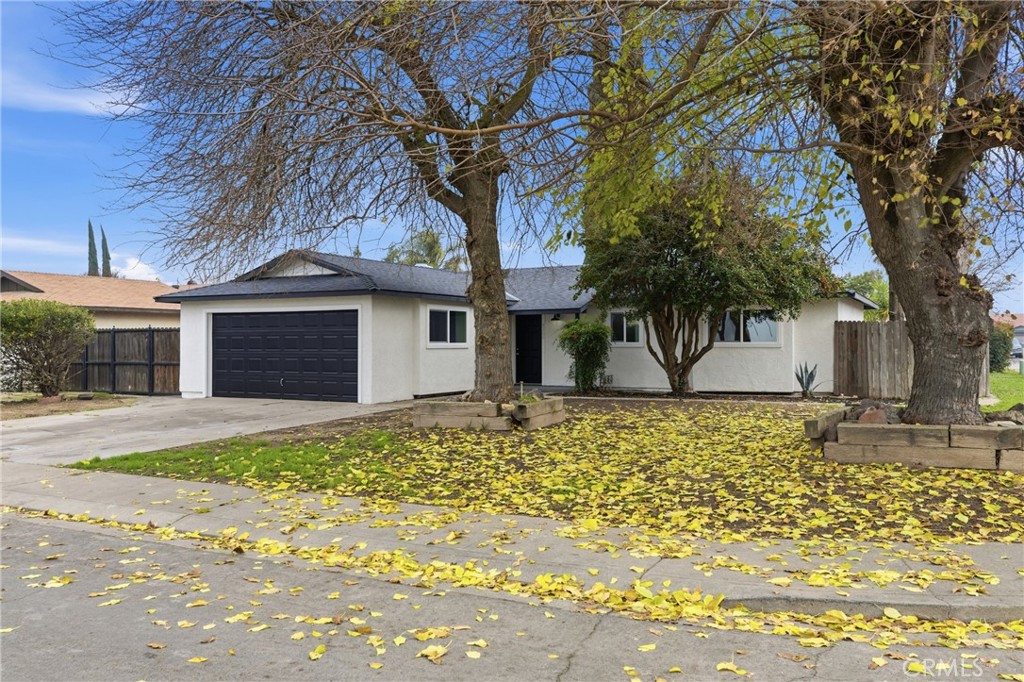 4200 Katella Dr, Denair, CA 95316