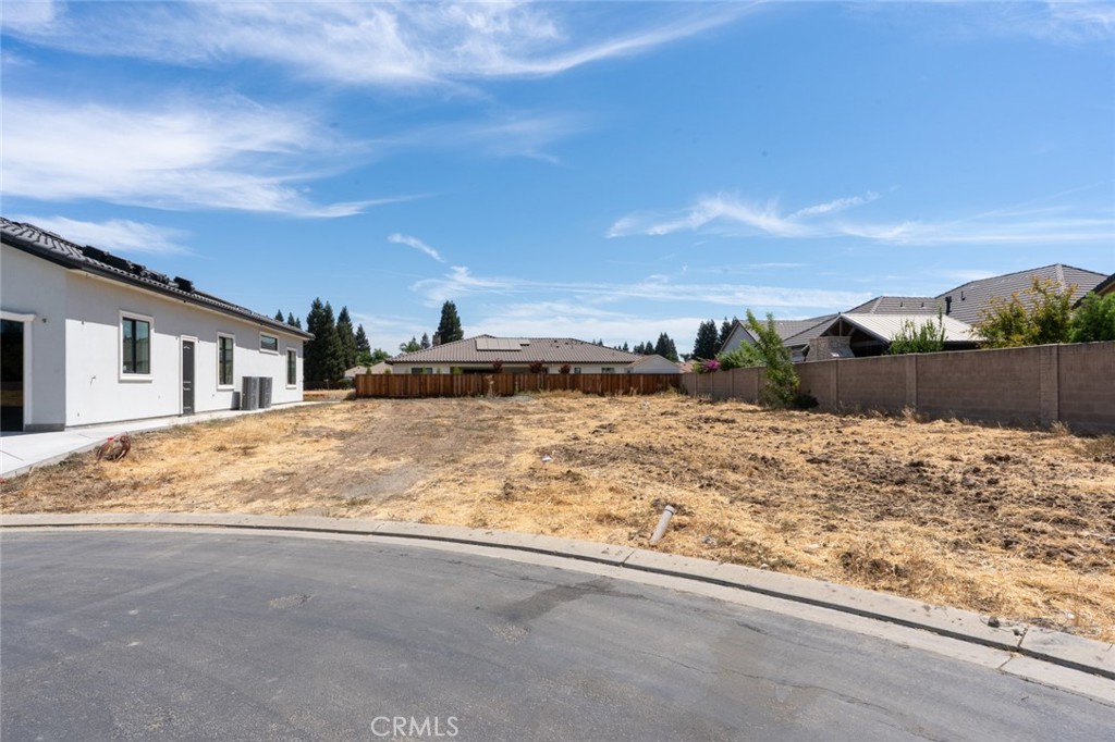 3314 Robin Hood, Merced, CA 95348
