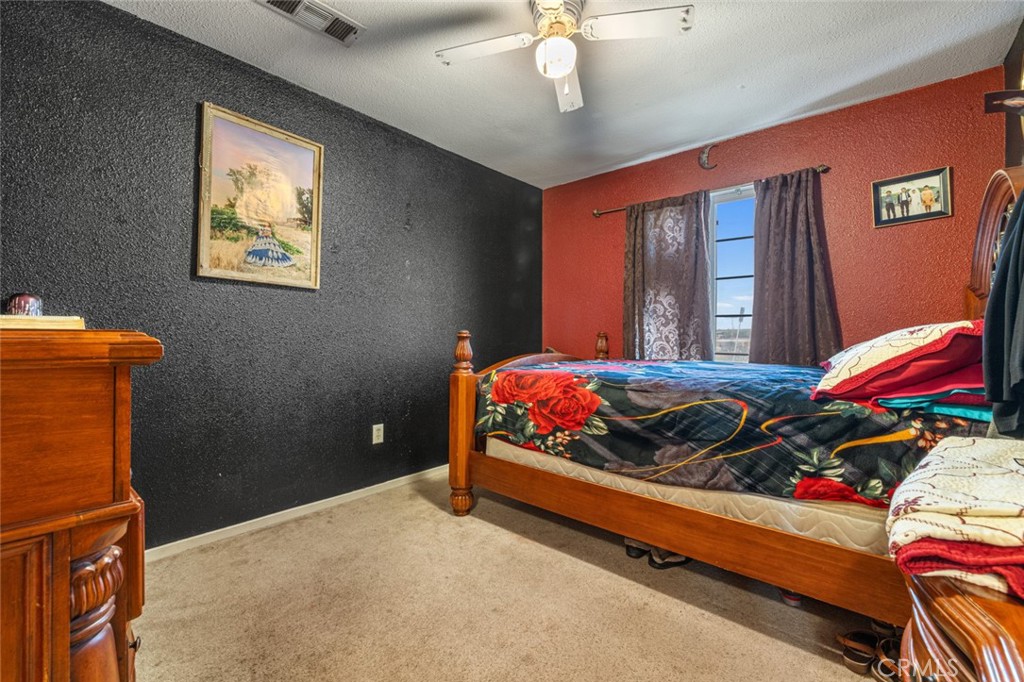 6623 Olive, Winton, CA 95388