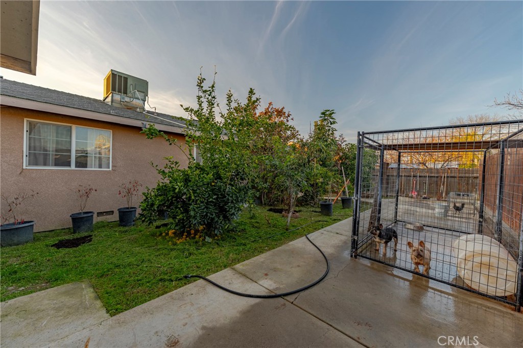 2394 Lance St, Merced, CA 95348