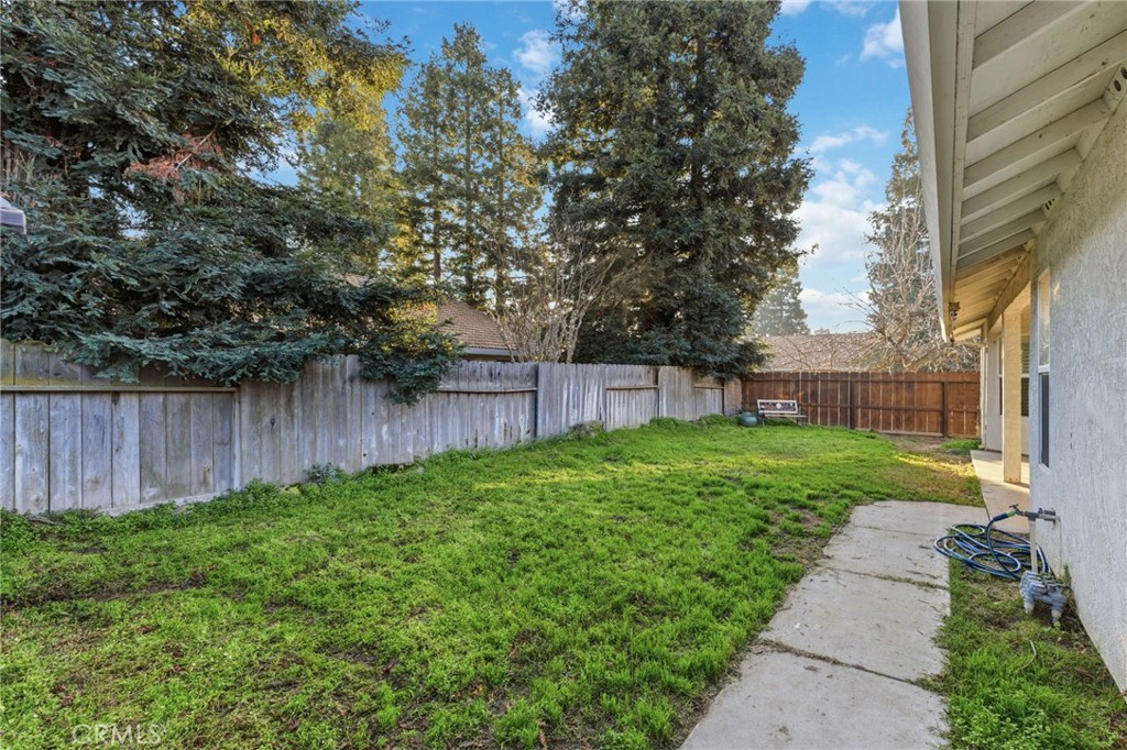 1126 Sprig Ct, Merced, CA 95340