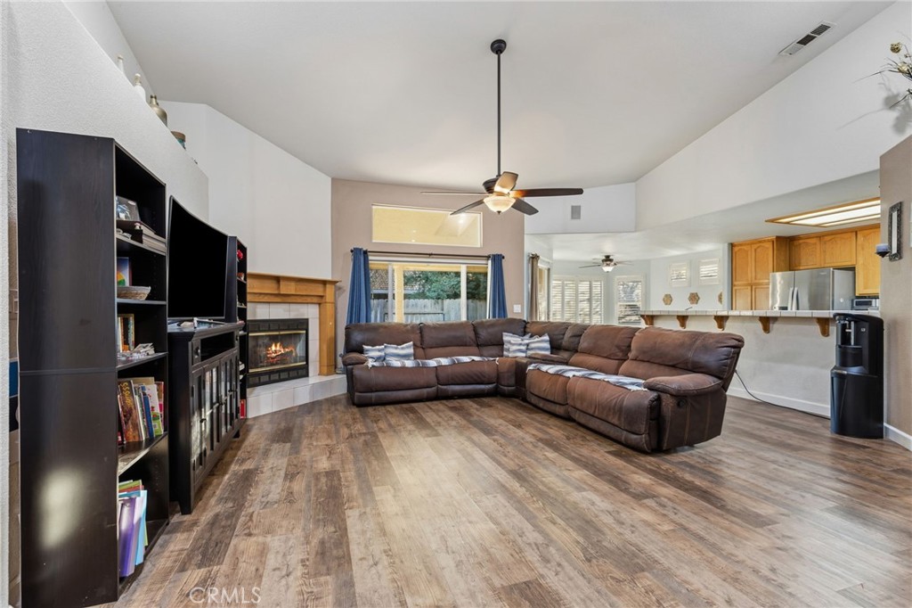 1126 Sprig Ct, Merced, CA 95340