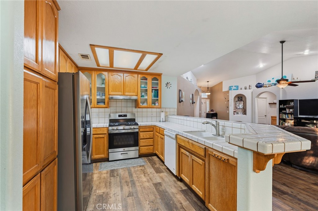 1126 Sprig Ct, Merced, CA 95340