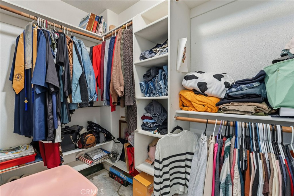 1126 Sprig Ct, Merced, CA 95340