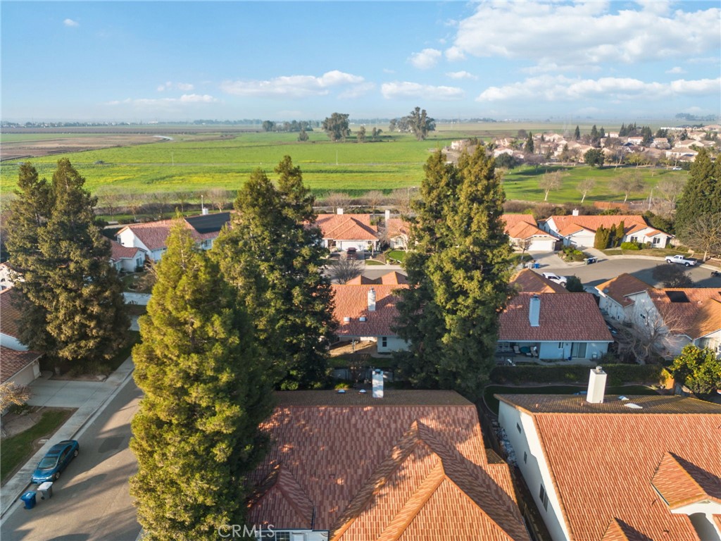 1126 Sprig Ct, Merced, CA 95340