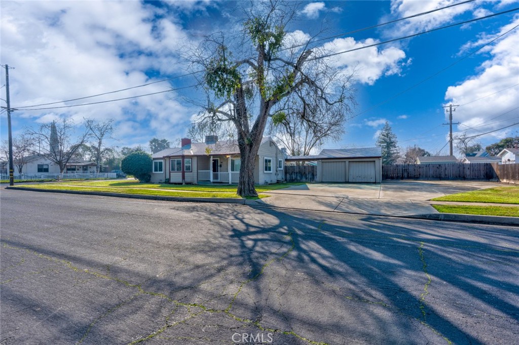 598 E 19th, Merced, CA 95340