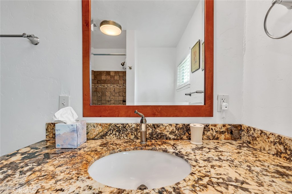 598 E 19th, Merced, CA 95340