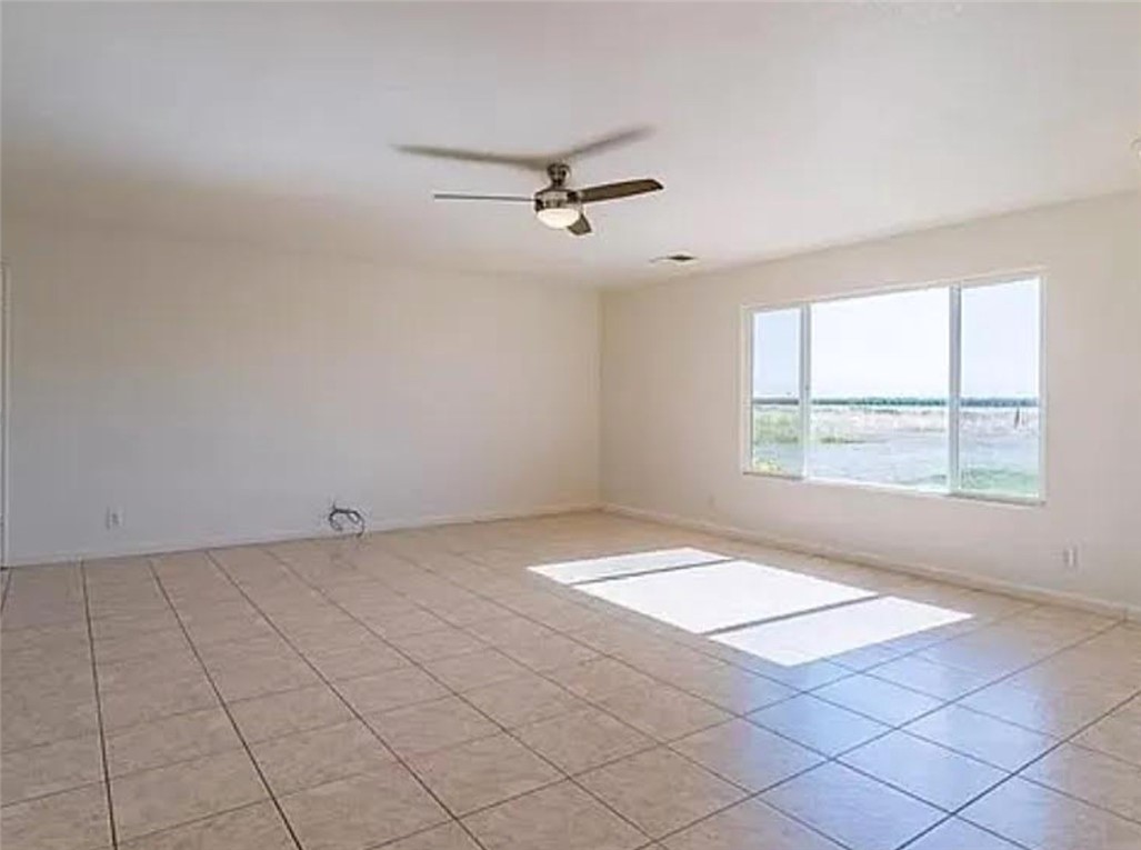 4449 Clausen, Le Grand, CA 95333