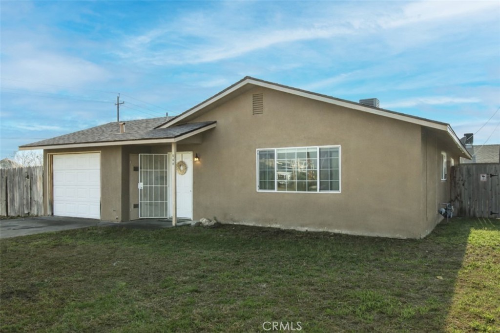 660 S 3rd St, Chowchilla, CA 93610