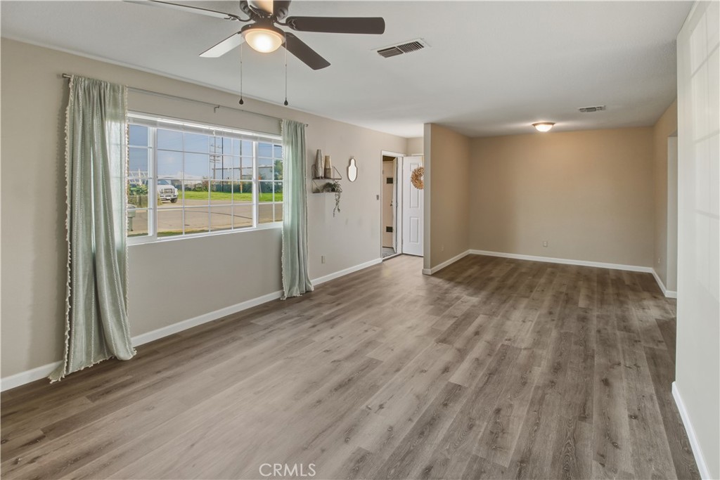 660 S 3rd St, Chowchilla, CA 93610