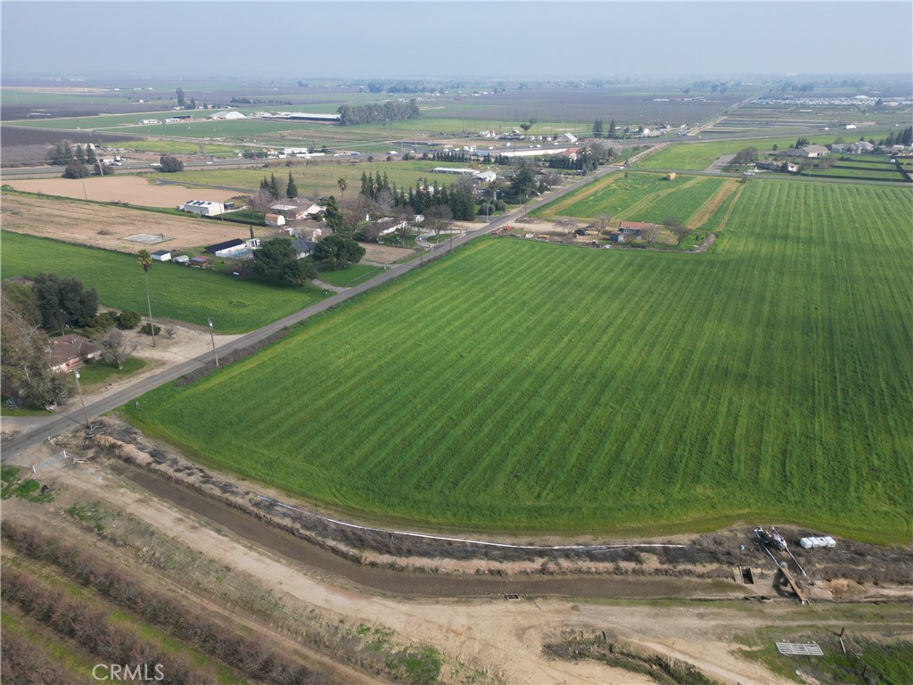 2 W Belcher Ave Ave, Merced, CA 95348