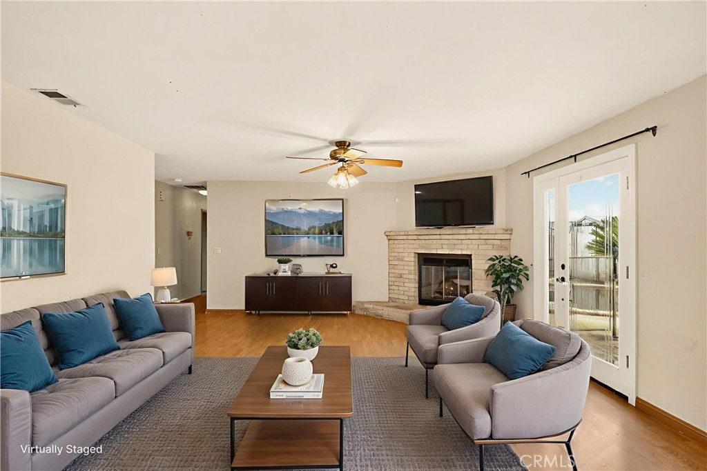 1435 Hammatt, Livingston, CA 95334