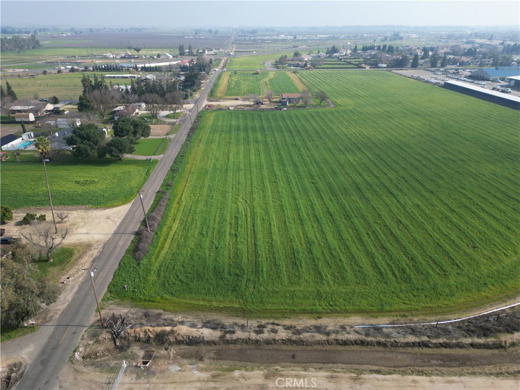 1 W Belcher Ave, Merced, CA 95348