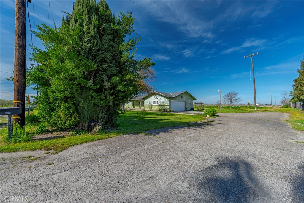 8136 Walnut Ave, Winton, CA 95388