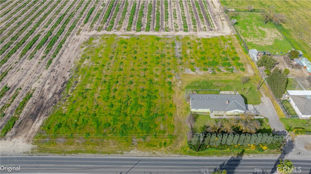 8136 Walnut Ave, Winton, CA 95388