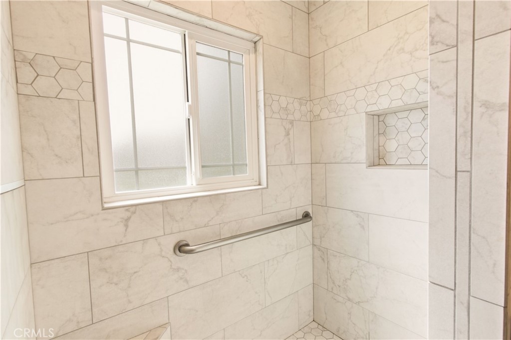 425 E 27th, Merced, CA 95340