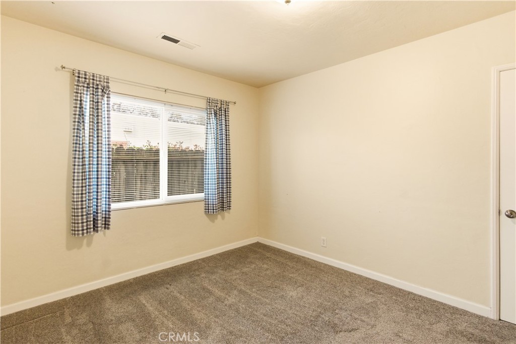 425 E 27th, Merced, CA 95340