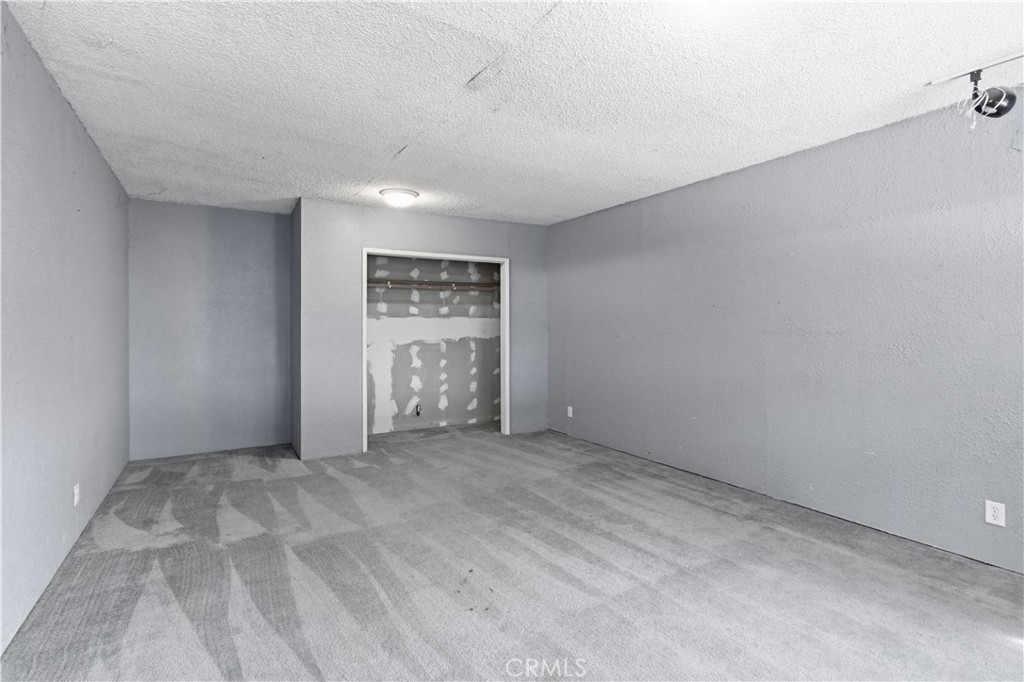 425 E 27th, Merced, CA 95340