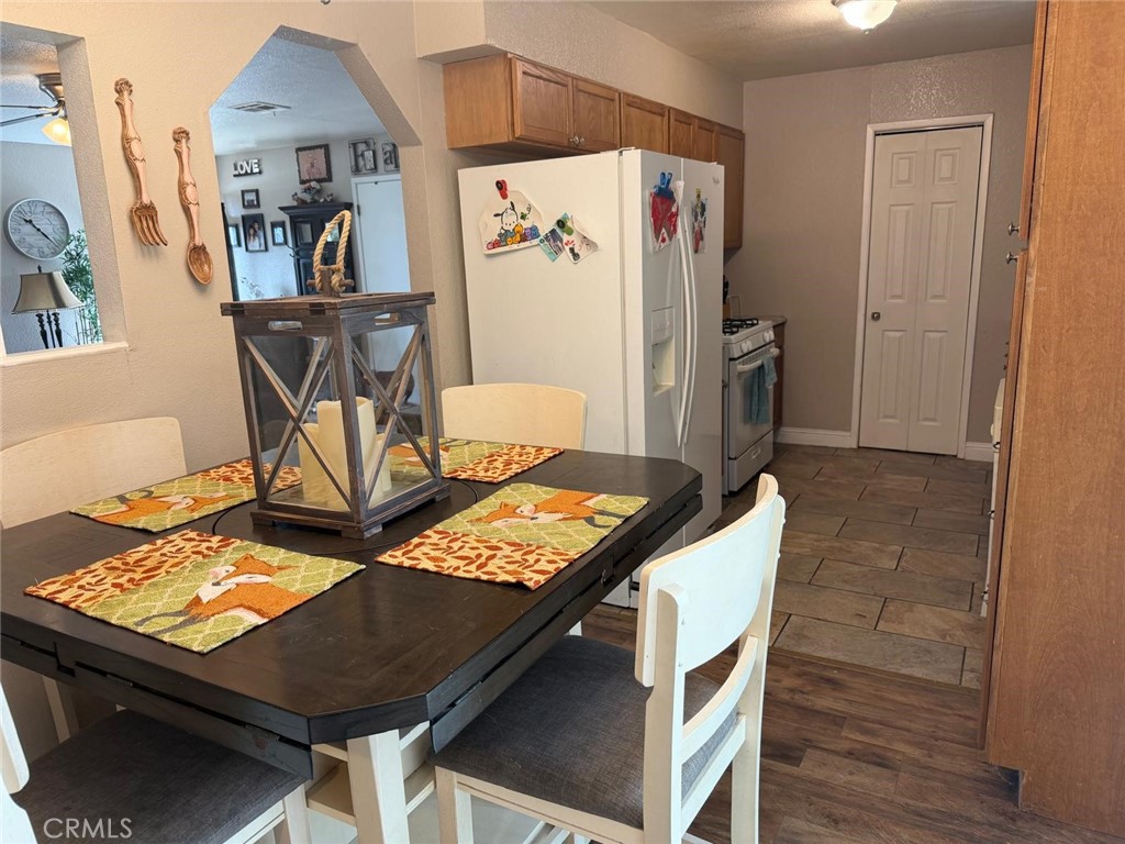 5109 Center, Modesto, CA 95357