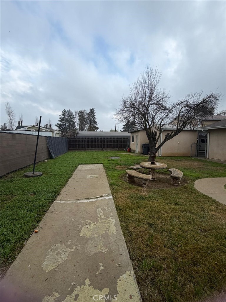5109 Center, Modesto, CA 95357