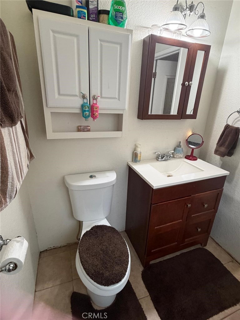 5109 Center, Modesto, CA 95357