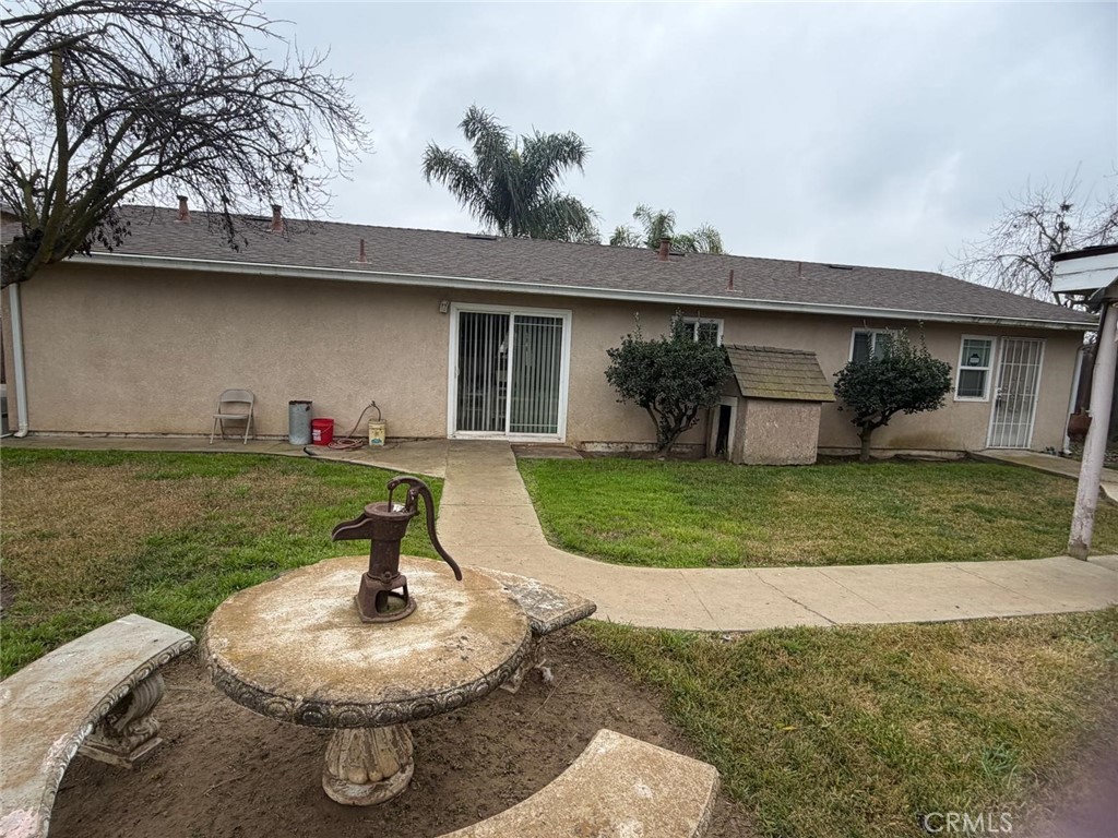 5109 Center, Modesto, CA 95357