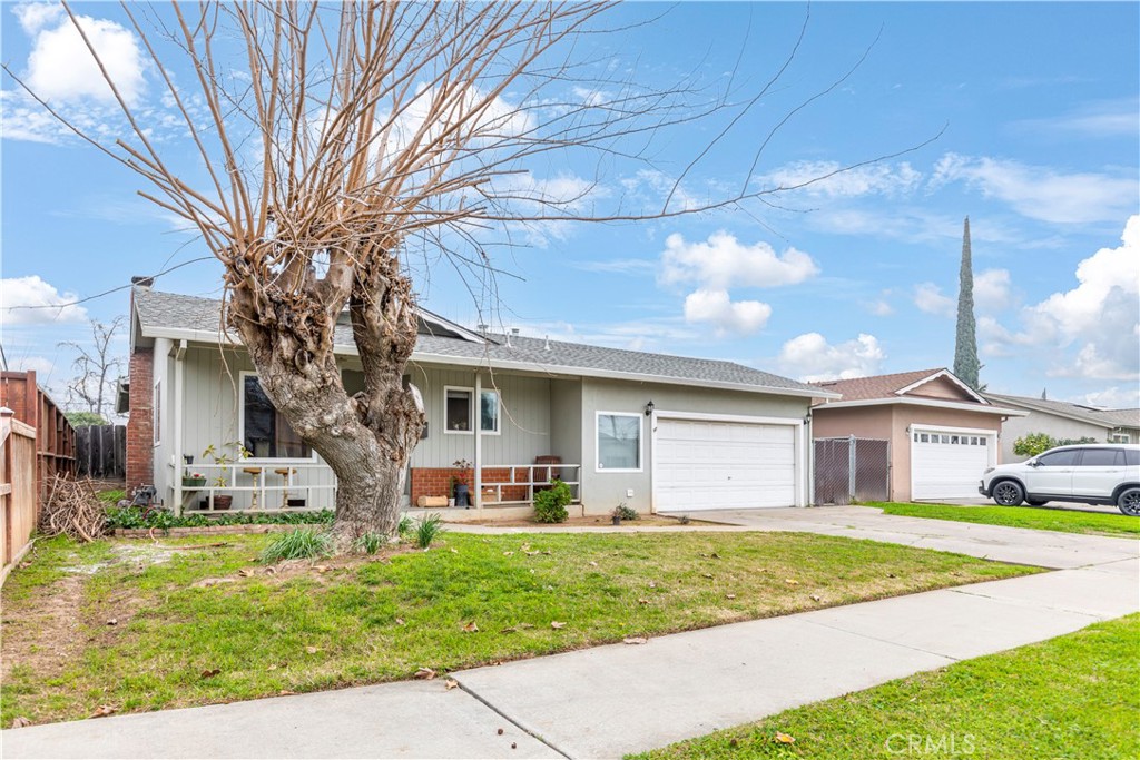 3216 El Capitan, Merced, CA 95340