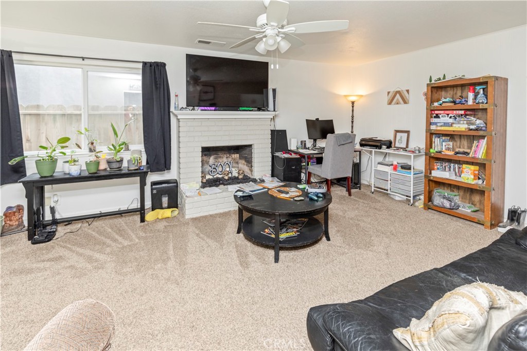 3216 El Capitan, Merced, CA 95340