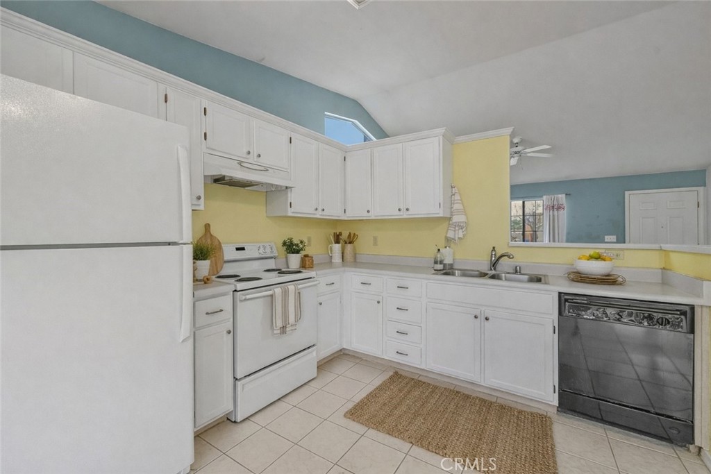 437 Rice Ct, Merced, CA 95348