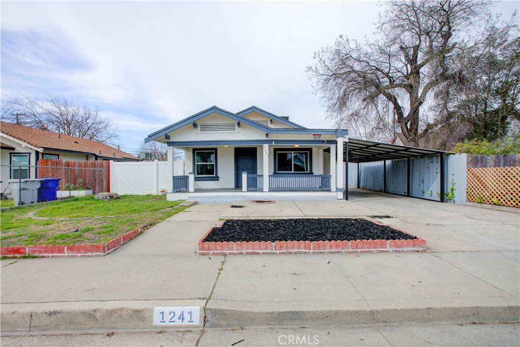 1241 6th St, Atwater, CA 95301