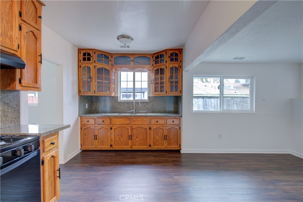 1241 6th St, Atwater, CA 95301