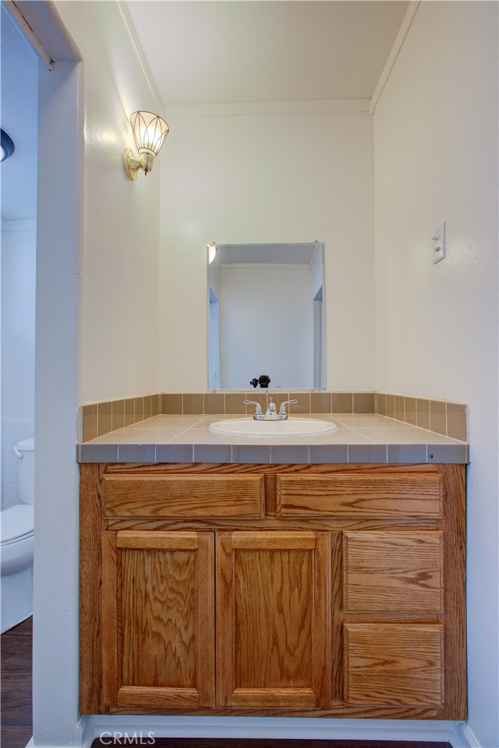 1241 6th St, Atwater, CA 95301