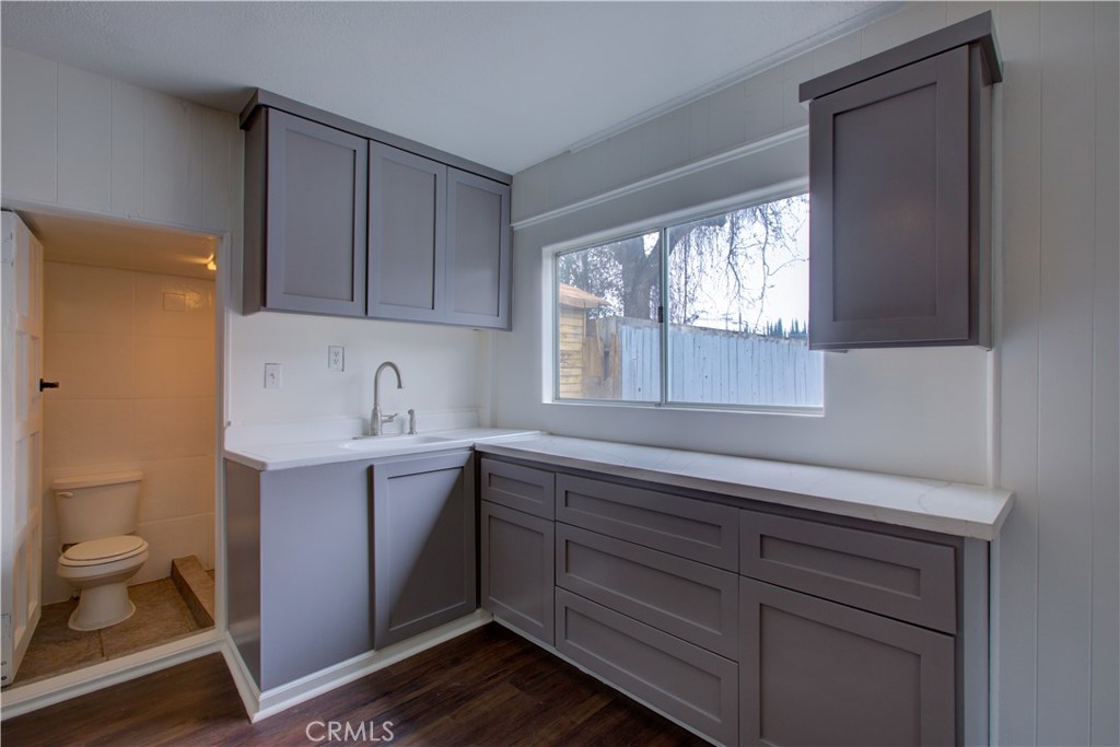 1241 6th St, Atwater, CA 95301