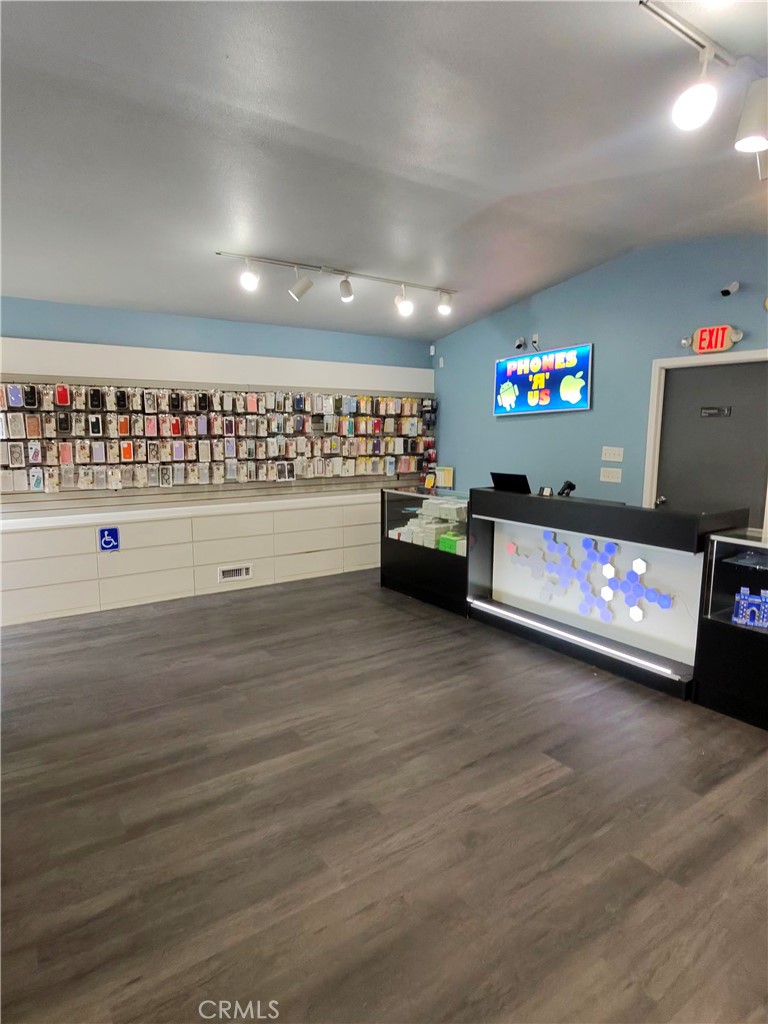 1253 WINTON WAY, Atwater, CA 95301