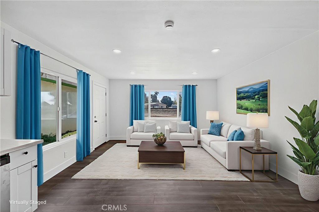 1013 -1017 W Santa Fe Ave, Merced, CA 95340