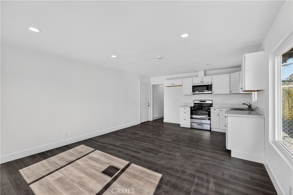 1013 -1017 W Santa Fe Ave, Merced, CA 95340