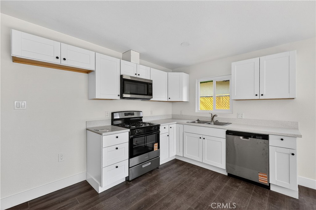 1013 -1017 W Santa Fe Ave, Merced, CA 95340