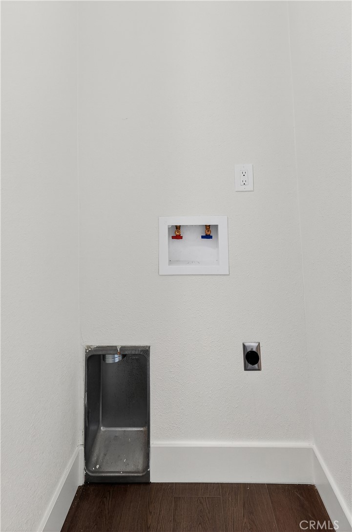 1013 -1017 W Santa Fe Ave, Merced, CA 95340