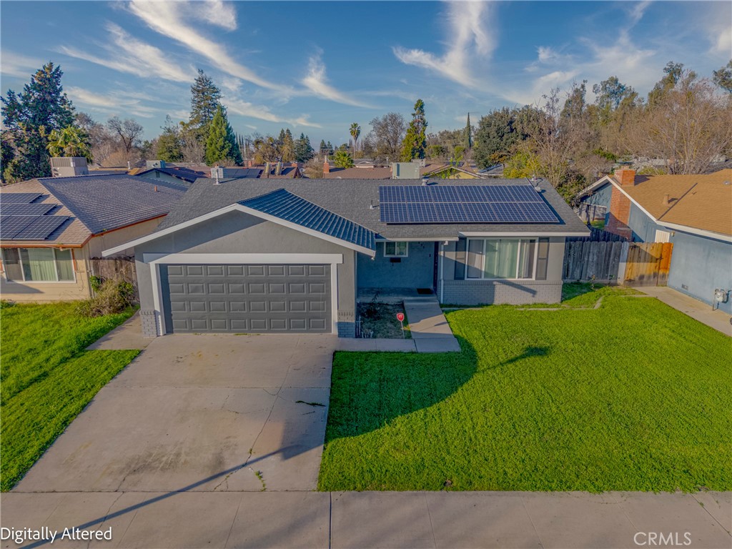 639 W Donna Dr, Merced, CA 95348