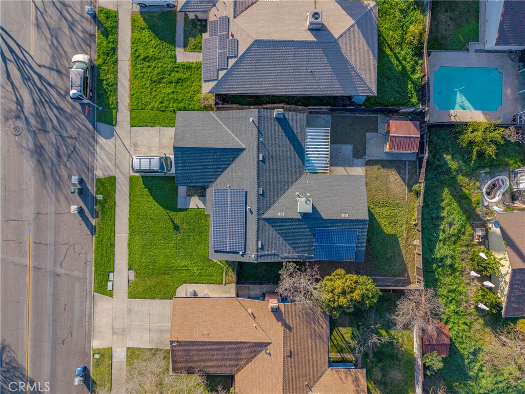 639 W Donna Dr, Merced, CA 95348