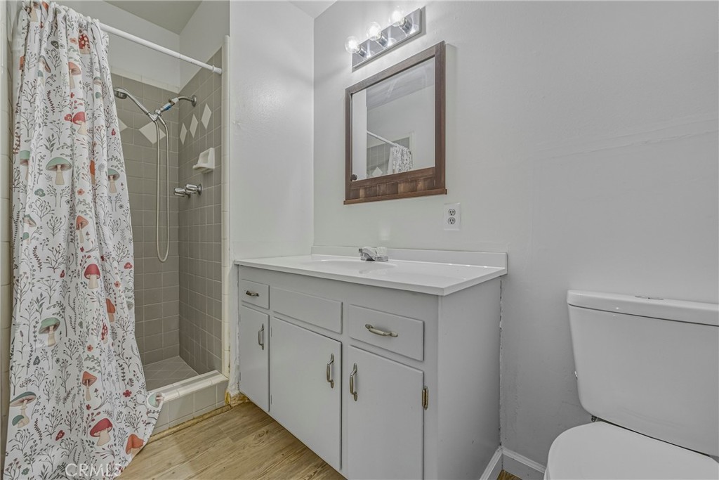 639 W Donna Dr, Merced, CA 95348