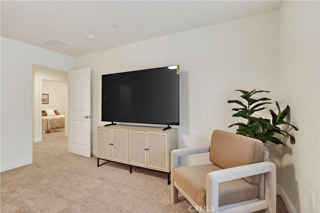 242 Montage Dr, Merced, CA 95348