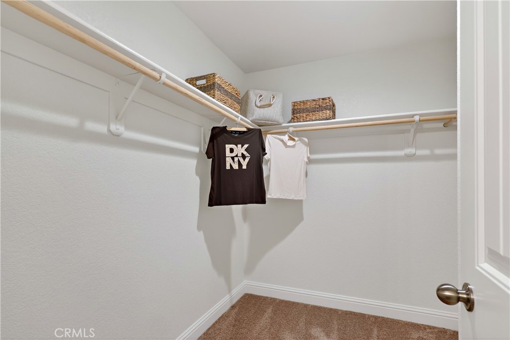 242 Montage Dr, Merced, CA 95348