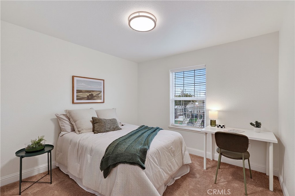 242 Montage Dr, Merced, CA 95348