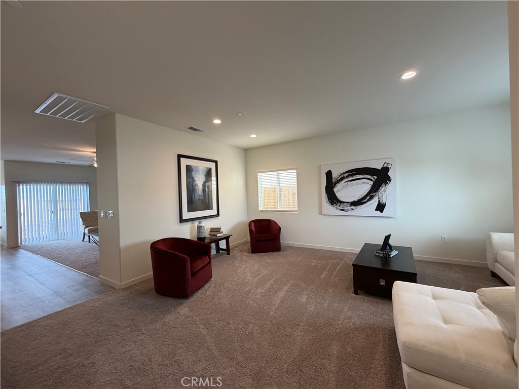 3151 Yuba River Dr., Merced, CA 95341